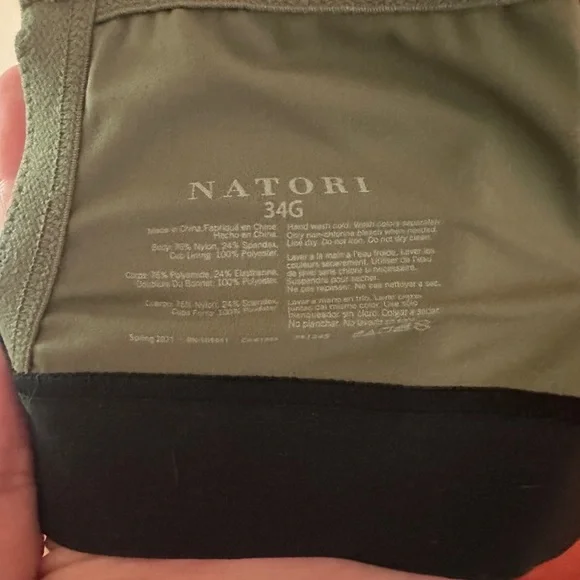 EUC Natori Sports Bra, 34G - Picture 3 of 4